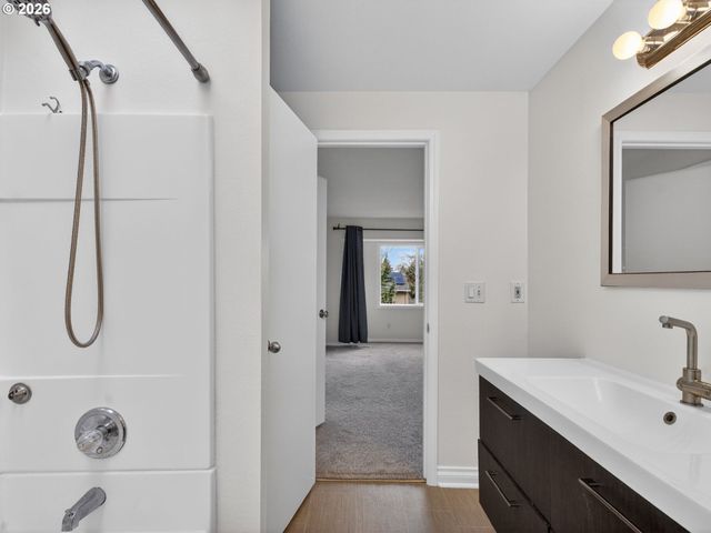 7505 Sw ALPINE Dr, Beaverton, OR 97008