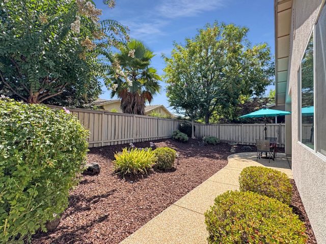 153 Whitehall Ln, Lincoln, CA 95648