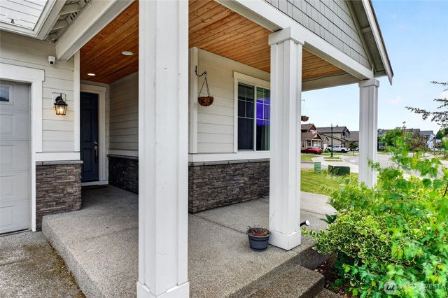 15742 58th Street Ct E, Sumner, WA 98390