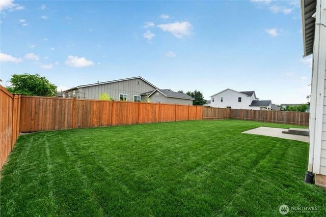 15742 58th Street Ct E, Sumner, WA 98390