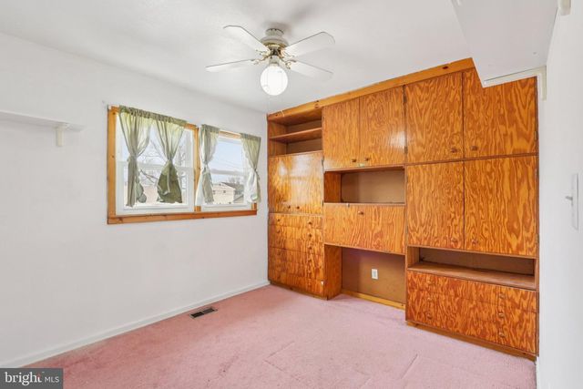 5 FORSGATE LN, Bordentown, NJ 08505