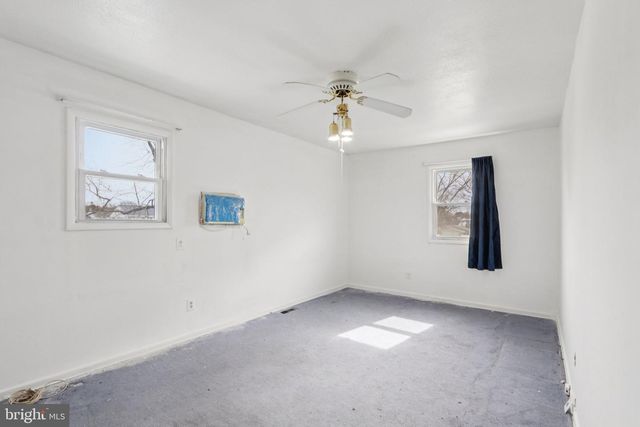 5 FORSGATE LN, Bordentown, NJ 08505