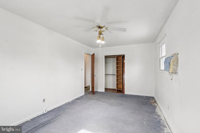 5 FORSGATE LN, Bordentown, NJ 08505