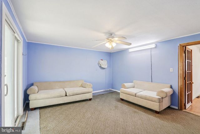 5 FORSGATE LN, Bordentown, NJ 08505