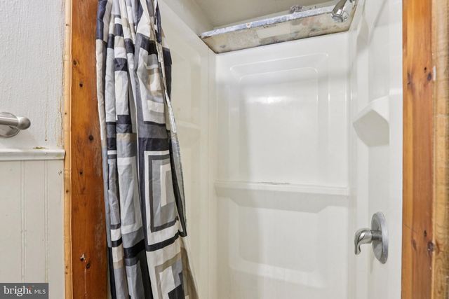 5 FORSGATE LN, Bordentown, NJ 08505