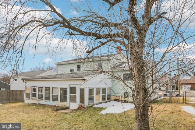 5 FORSGATE LN, Bordentown, NJ 08505