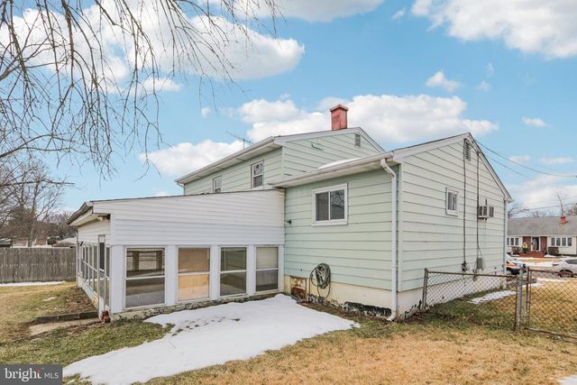 5 FORSGATE LN, Bordentown, NJ 08505