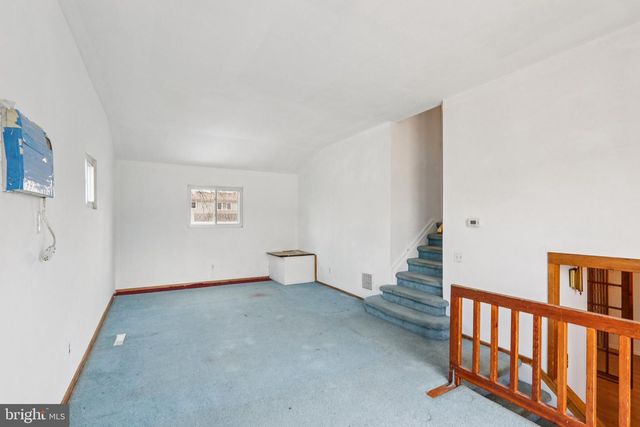 5 FORSGATE LN, Bordentown, NJ 08505