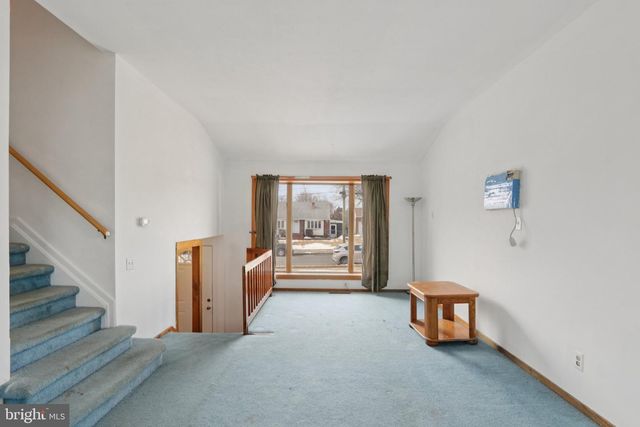 5 FORSGATE LN, Bordentown, NJ 08505