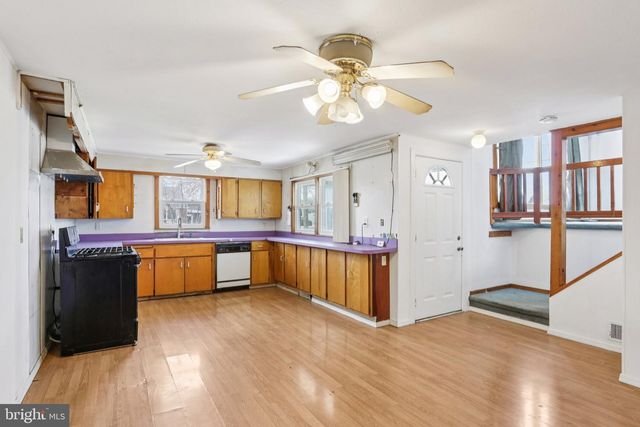 5 FORSGATE LN, Bordentown, NJ 08505