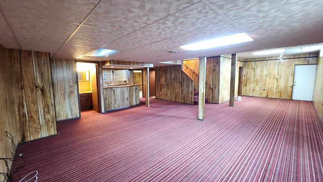 7749 Lyman Avenue, Darien, IL 60561