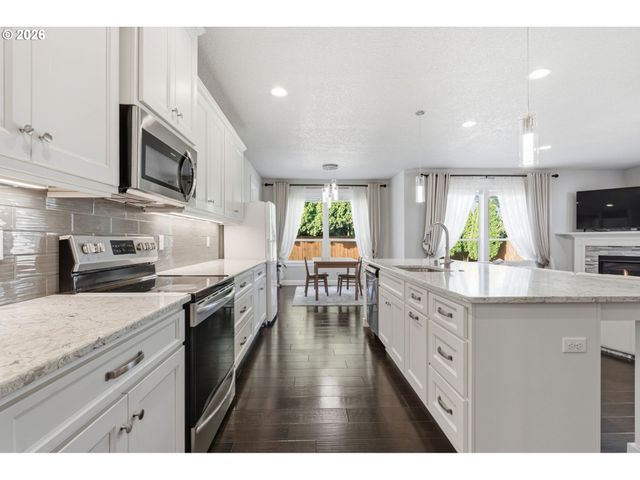 11012 Ne 2ND Ct, Vancouver, WA 98685
