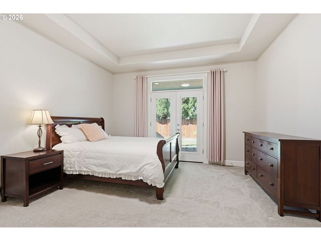 11012 Ne 2ND Ct, Vancouver, WA 98685