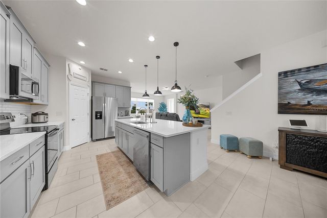 14455 CRESTAVISTA AVE, Clermont, FL 34714