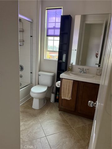 2750 E Oak Hill 21, Ontario, CA 91761