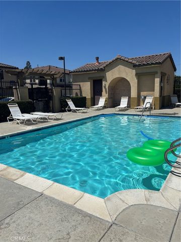2750 E Oak Hill 21, Ontario, CA 91761