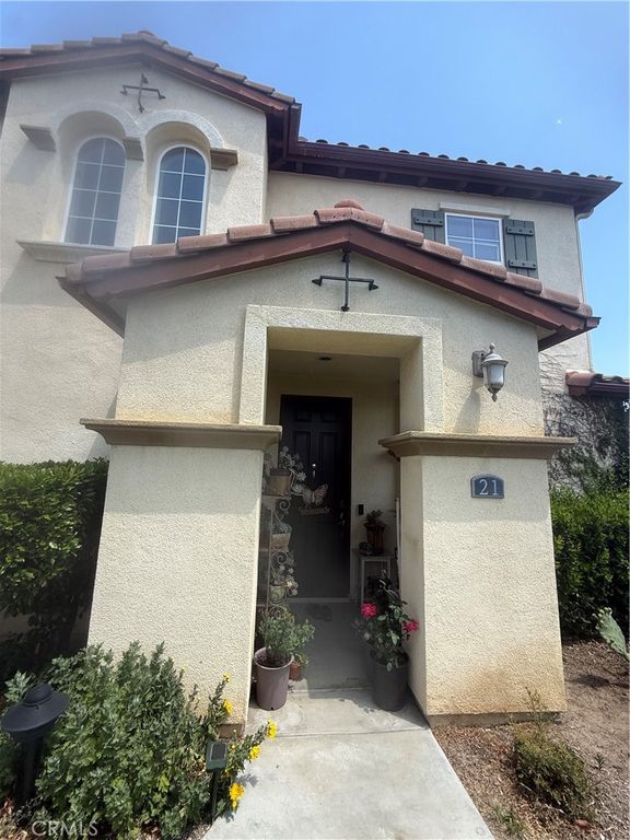 2750 E Oak Hill 21, Ontario, CA 91761