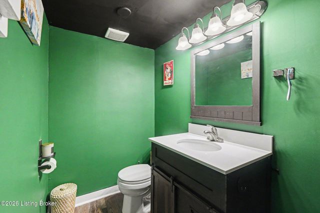 2121 Top Hill Rd, Louisville, KY 40118