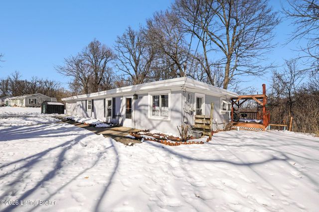 2121 Top Hill Rd, Louisville, KY 40118