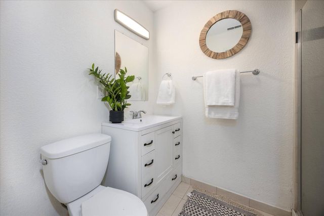 10104 Crawford Way, Sacramento, CA 95827