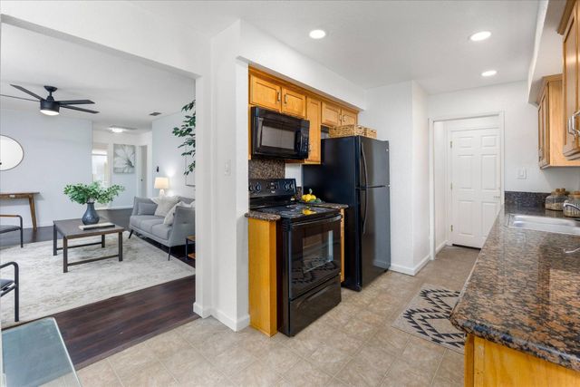 10104 Crawford Way, Sacramento, CA 95827