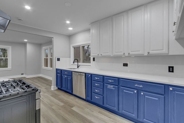 31 W US Highway 45, Vernon Hills, IL 60061