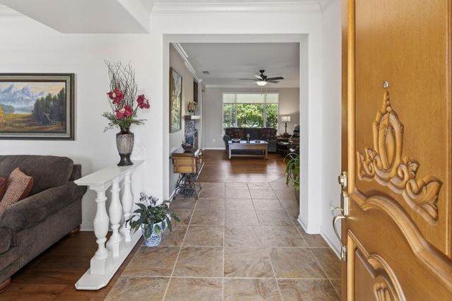 671 Violet Ln, Lincoln, CA 95648