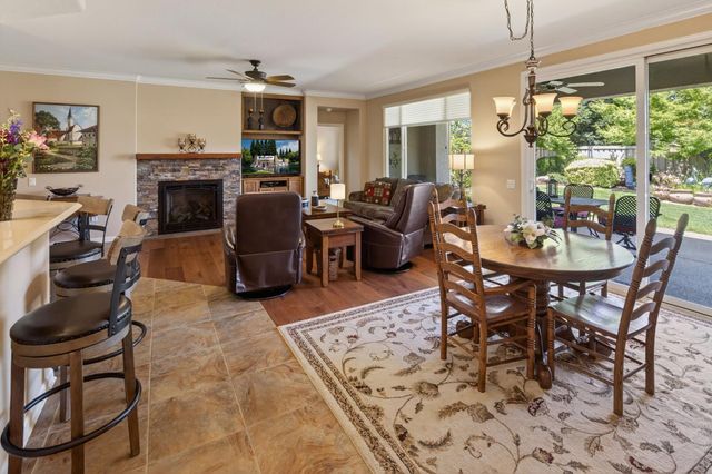 671 Violet Ln, Lincoln, CA 95648