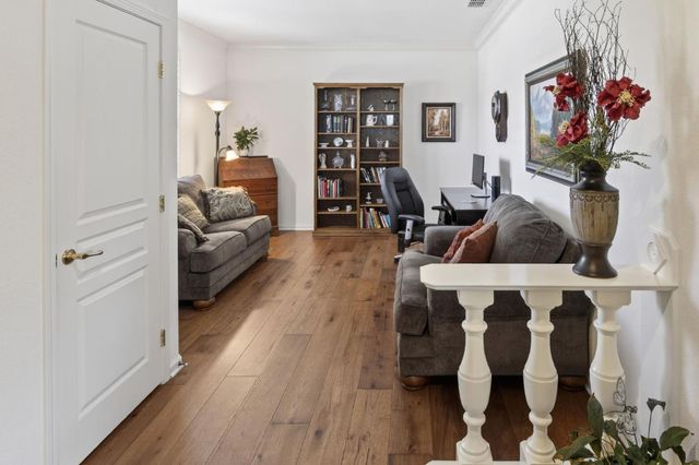 671 Violet Ln, Lincoln, CA 95648