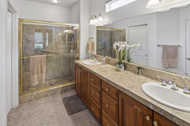 671 Violet Ln, Lincoln, CA 95648