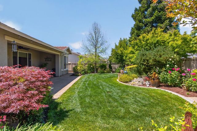 671 Violet Ln, Lincoln, CA 95648