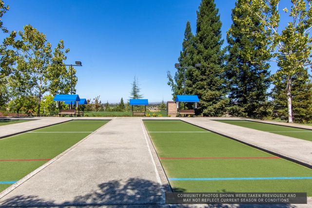 671 Violet Ln, Lincoln, CA 95648