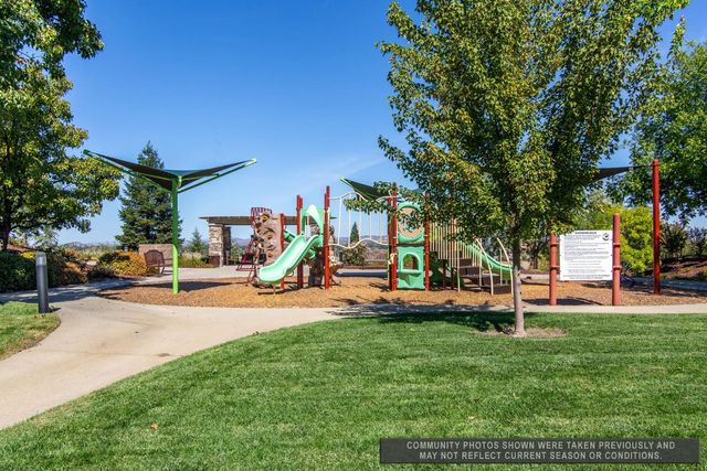 671 Violet Ln, Lincoln, CA 95648
