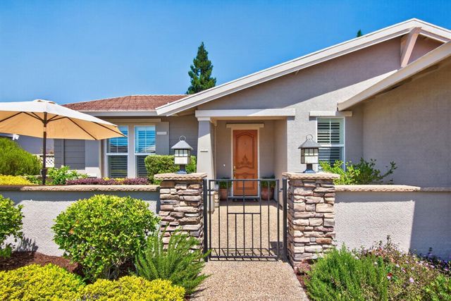 671 Violet Ln, Lincoln, CA 95648