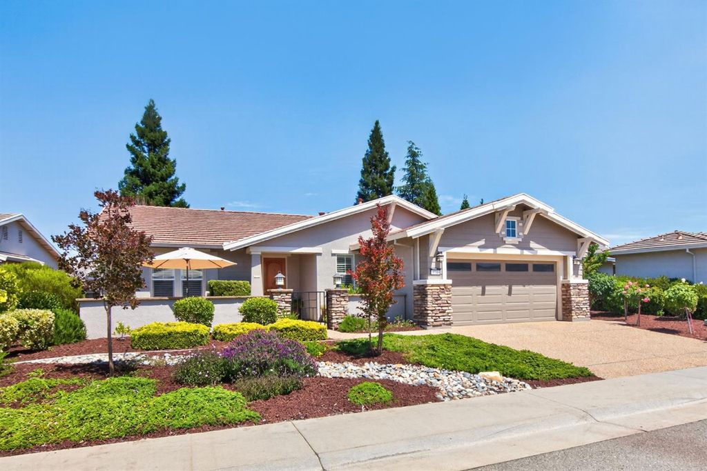 671 Violet Ln, Lincoln, CA 95648