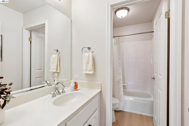 477 Obsidian Way, Clayton, CA 94517