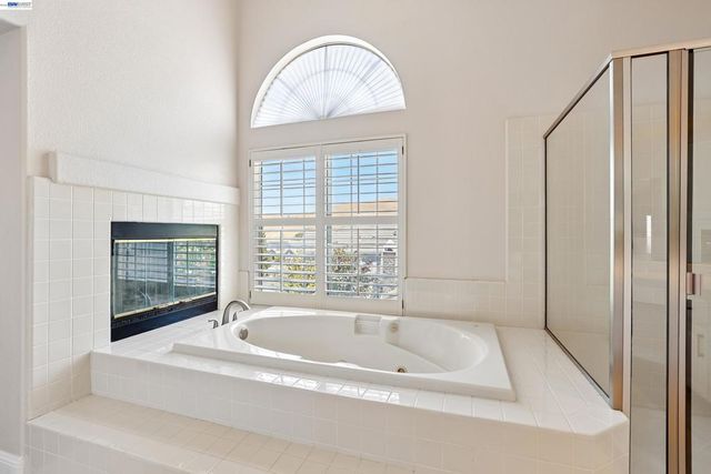 477 Obsidian Way, Clayton, CA 94517