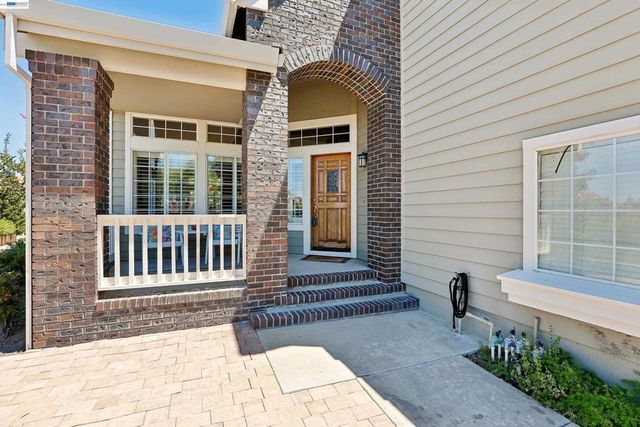 477 Obsidian Way, Clayton, CA 94517