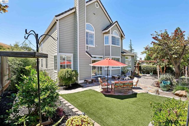 477 Obsidian Way, Clayton, CA 94517