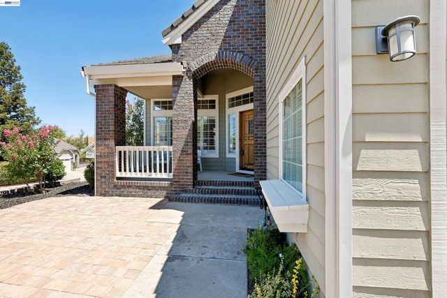 477 Obsidian Way, Clayton, CA 94517