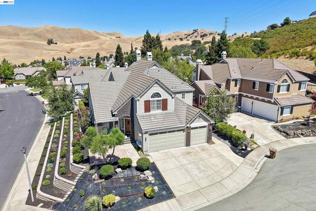 477 Obsidian Way, Clayton, CA 94517