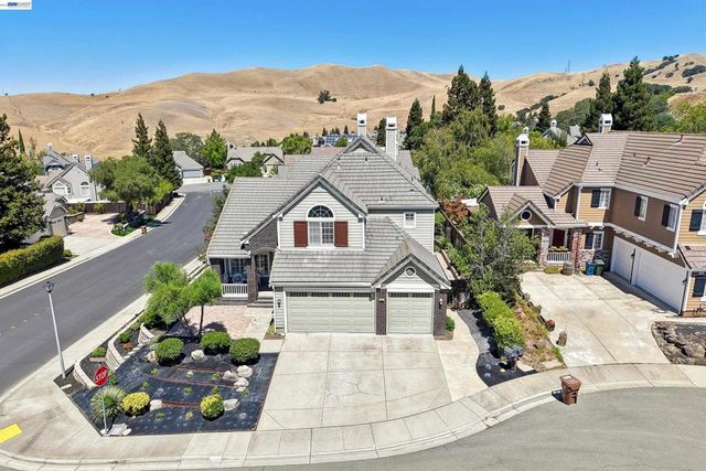 477 Obsidian Way, Clayton, CA 94517