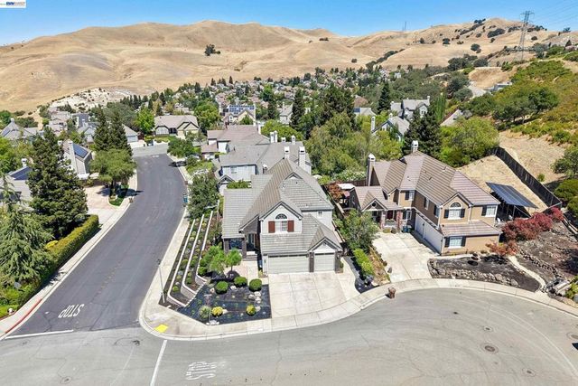 477 Obsidian Way, Clayton, CA 94517