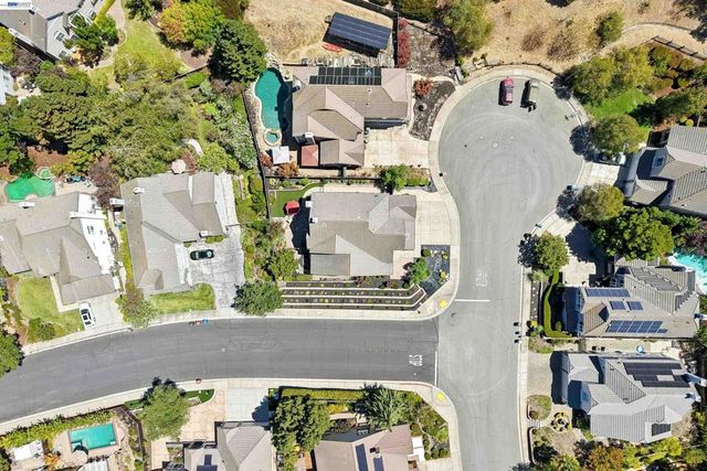 477 Obsidian Way, Clayton, CA 94517