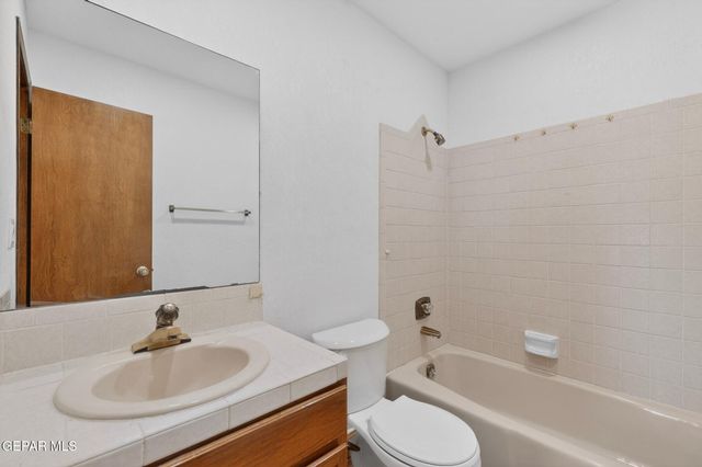 4018 LITTLE Lane, El Paso, TX 79922