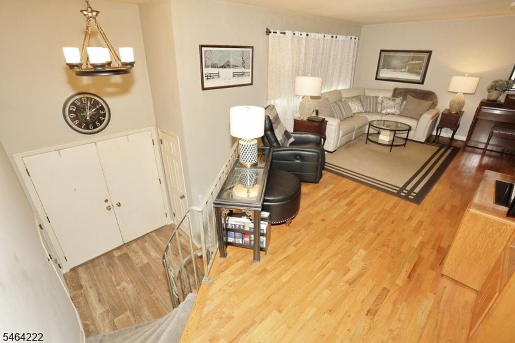 6 Cooper Dr, Wanaque Boro, NJ 07465 — photo 3