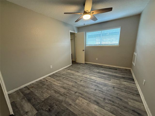 2806 Ashley Street, La Marque, TX 77568