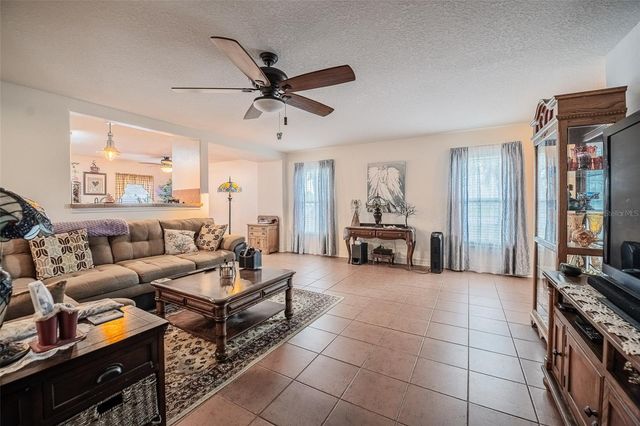 2200 BLACKWOOD DRIVE, Mulberry, FL 33860