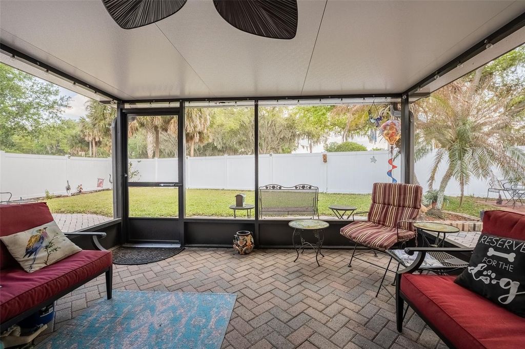 Image 25 of property listing at 2200 BLACKWOOD DRIVE, Mulberry, FL 33860