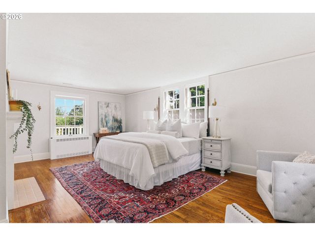 2030 S MILITARY Rd, Portland, OR 97219
